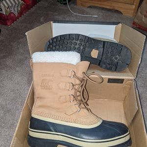 Sorel Caribou